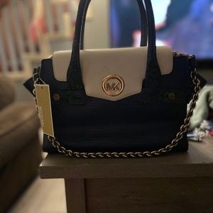 NWT Michael Kors purse